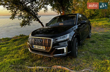 Ціни Audi Q2L e-tron Електро