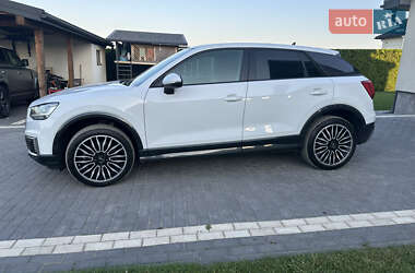 Ціни Audi Q2L e-tron Електро
