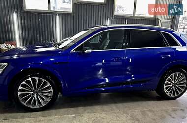 Цены Audi Q8 e-tron Электро