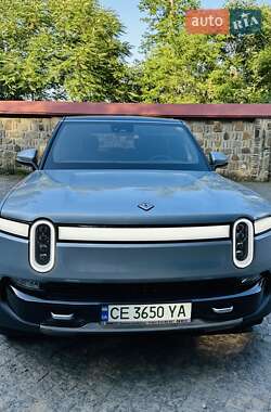 Ціни Rivian R1S Електро