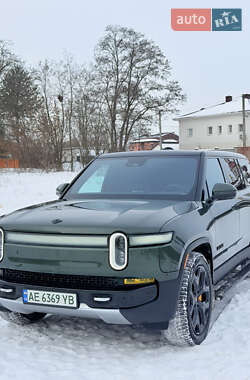 Ціни Rivian R1S Електро