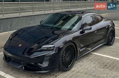 Цены Porsche Taycan Электро