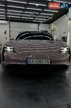 Цены Porsche Taycan Электро