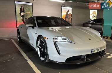 Ціни Porsche Taycan Електро