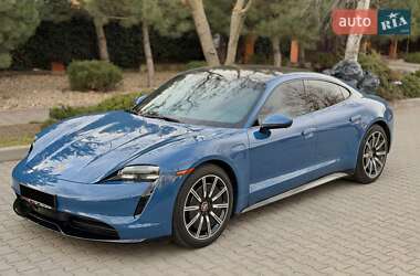 Цены Porsche Taycan Электро