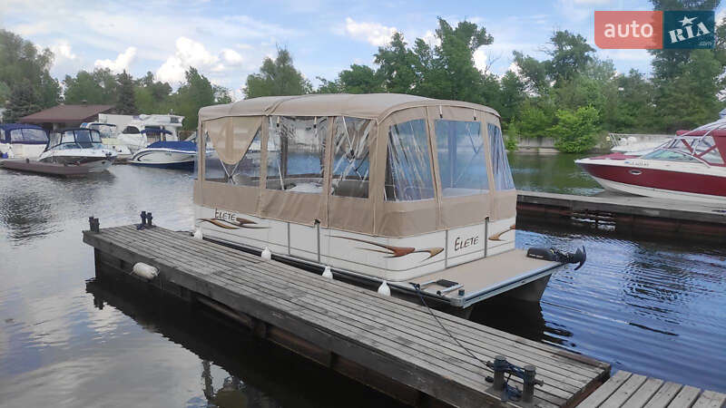 Elete Pontoon Boats 24