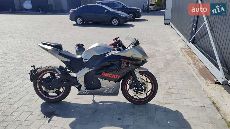 Elwinn Panigale