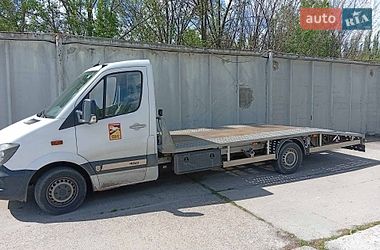 Характеристики Mercedes-Benz Sprinter Евакуатор