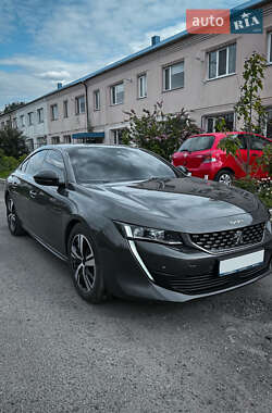 Характеристики Peugeot 508 Фастбэк