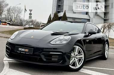 Характеристики Porsche Panamera Фастбек