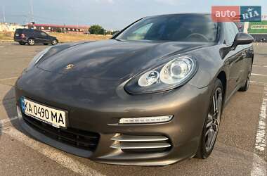Цены Porsche Panamera Фастбэк