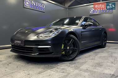 Характеристики Porsche Panamera Фастбэк