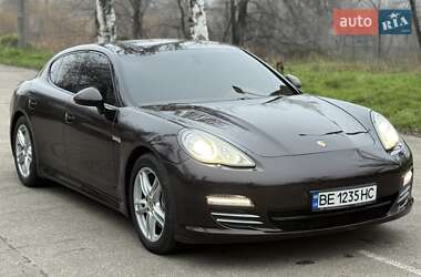 Характеристики Porsche Panamera Фастбэк