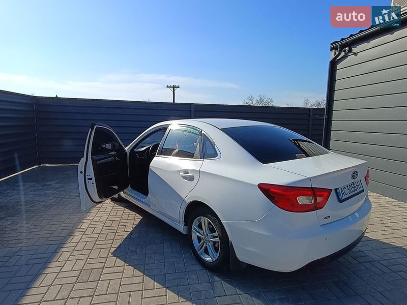 Седан FAW B30 2019 в Вольногорске