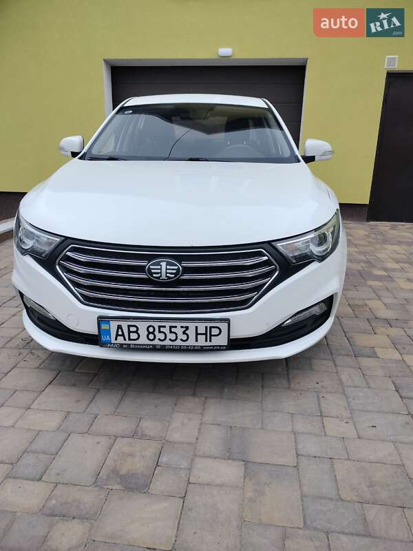 FAW Besturn B30