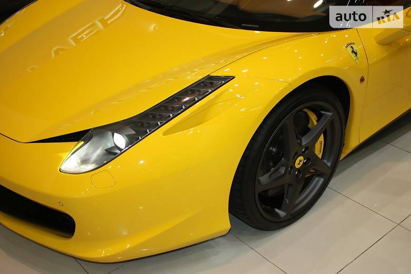 Ferrari 458 Italia 2013 года