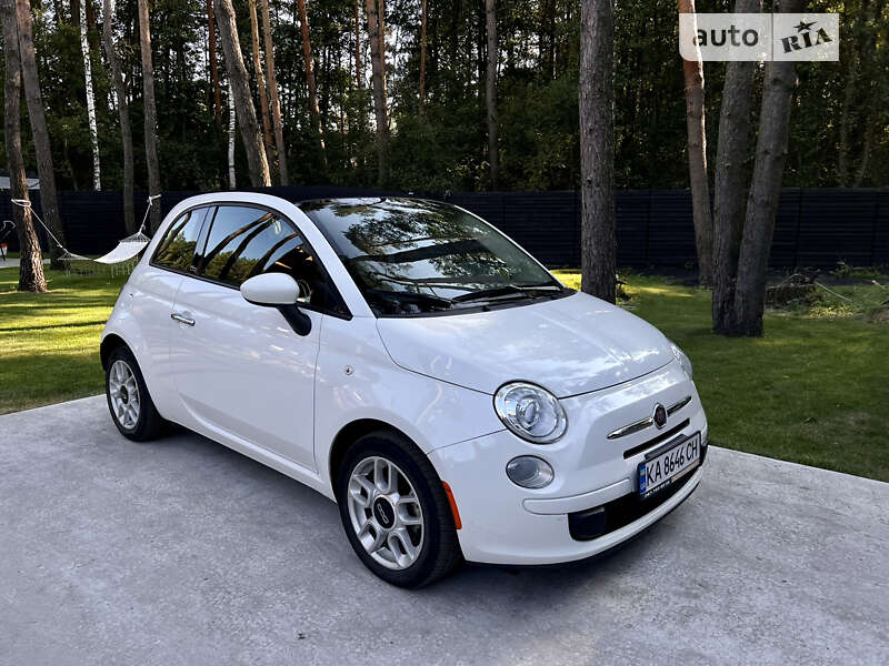 Кабріолет Fiat 500