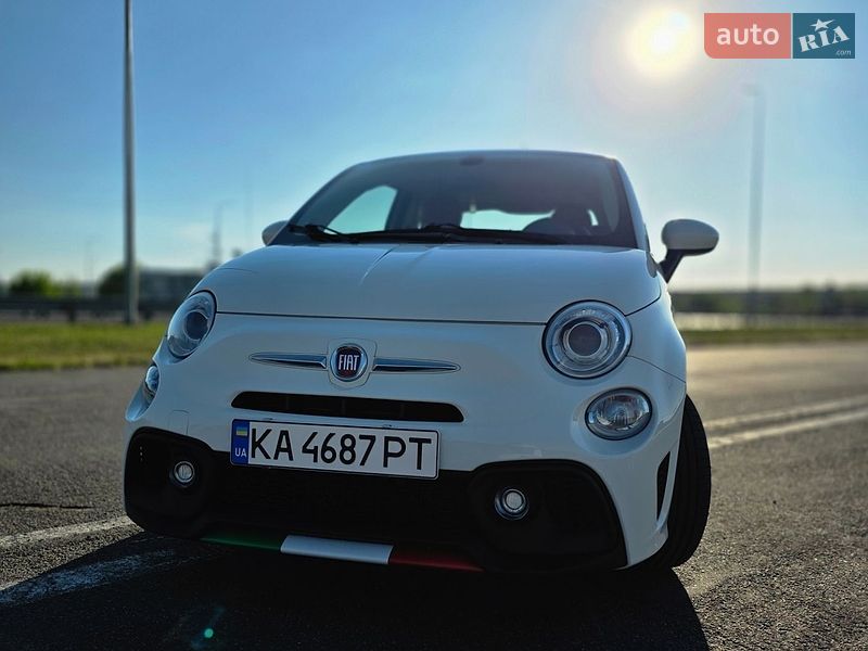 Хэтчбек Fiat 500 2018 в Киеве