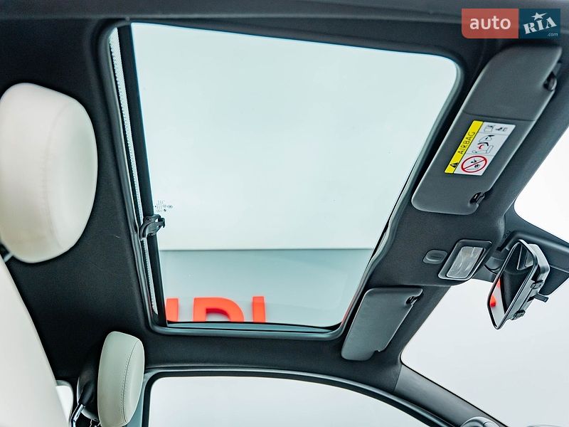 Хетчбек Fiat 500 2022 в Києві