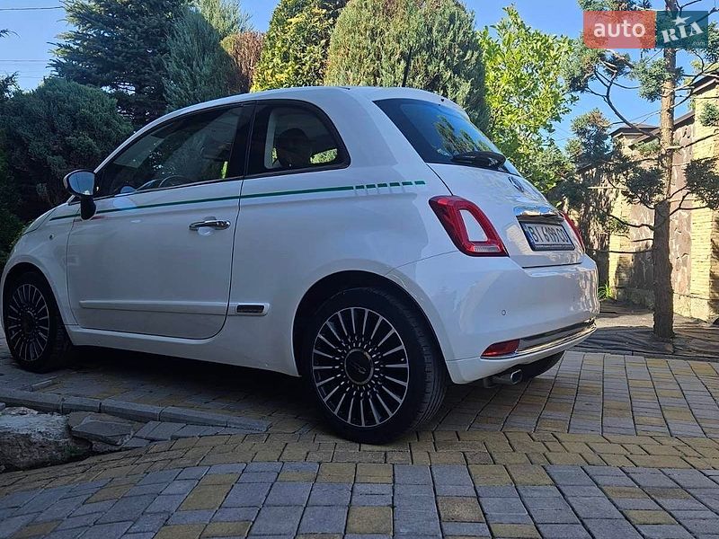 Хэтчбек Fiat 500 2017 в Львове