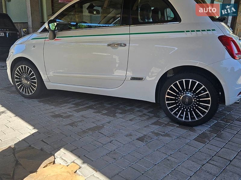 Хэтчбек Fiat 500 2017 в Львове