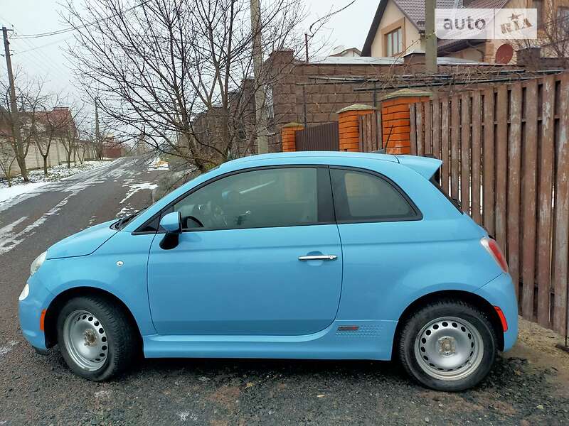 Універсал Fiat 500e