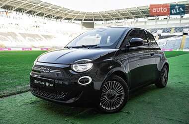 Fiat 500e  2021