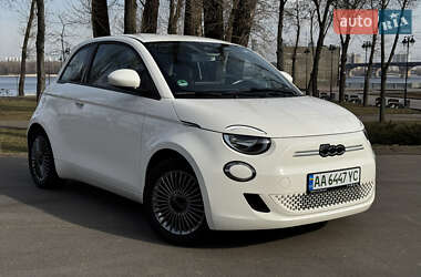 Fiat 500e  2022