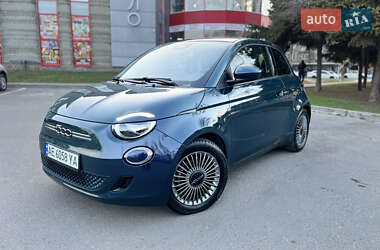 Fiat 500e  2021
