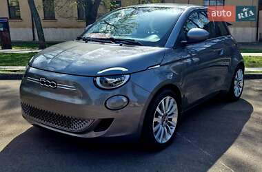 Fiat 500e  2021