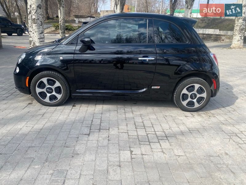 Fiat 500e