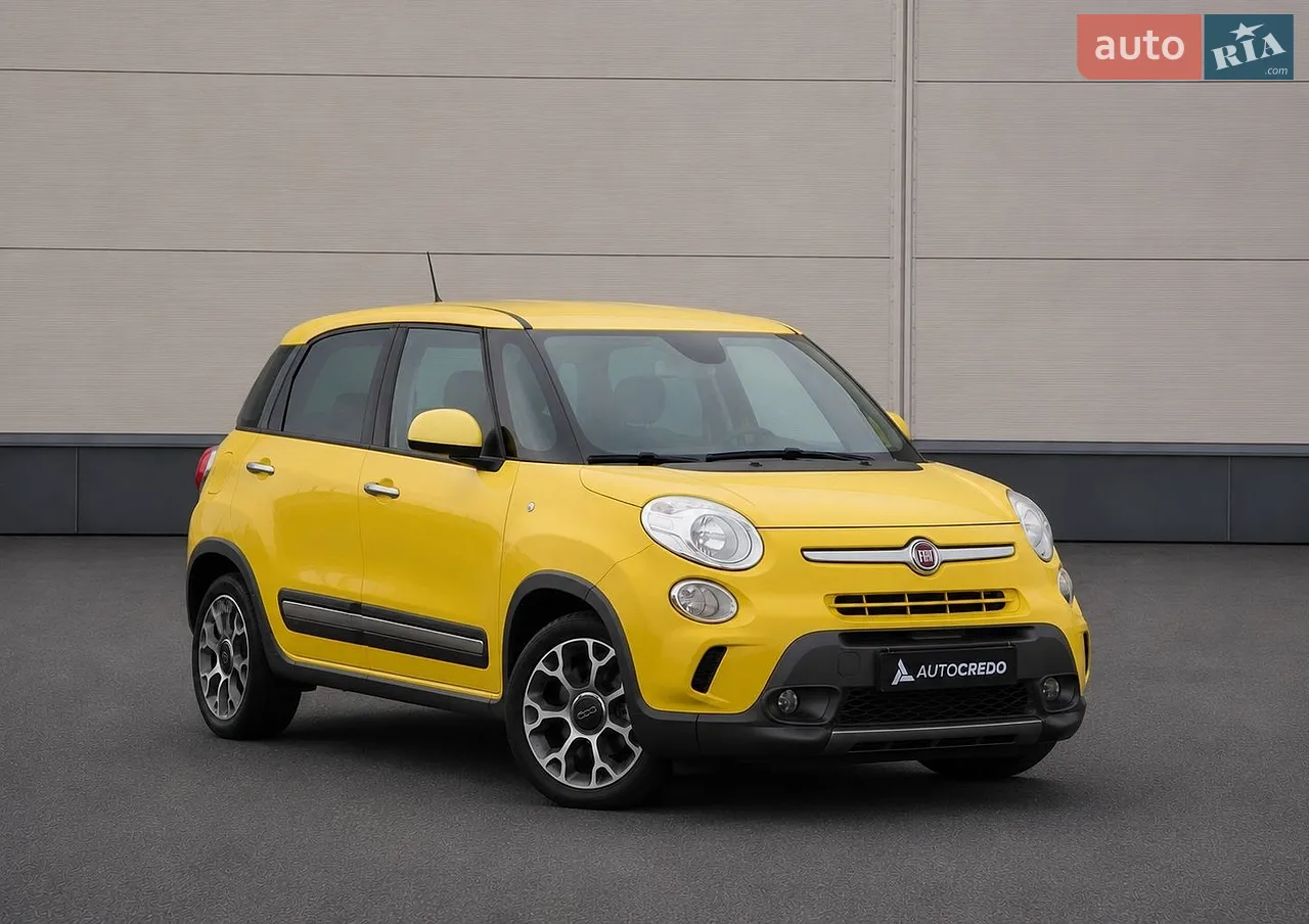 2017 Fiat 500L - фото 1