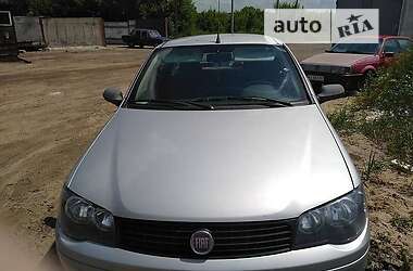Fiat Albea 2010