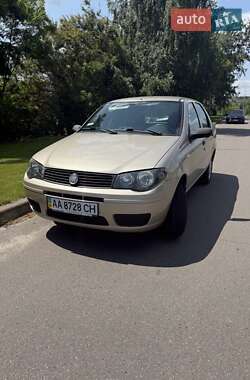 Fiat Albea  2010