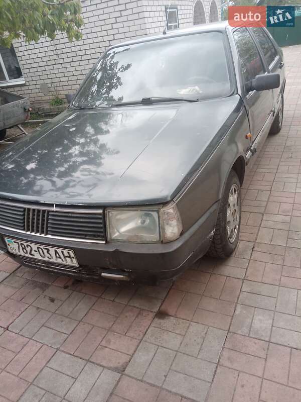 Хетчбек Fiat Croma