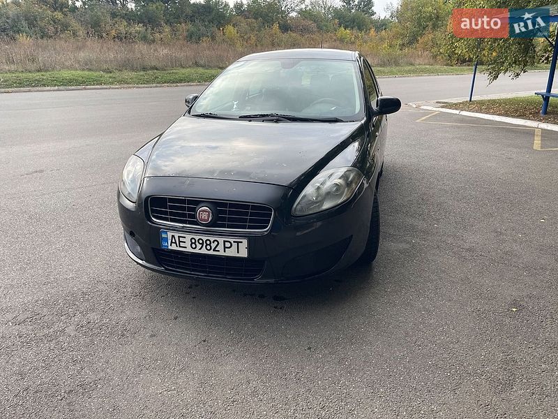 Универсал Fiat Croma 2009 в Синельниково