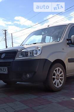 Fiat Doblo  2011