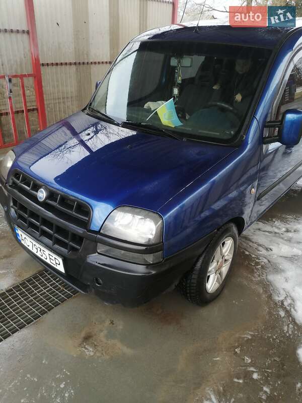 Fiat Doblo 2002 року в Луцьку