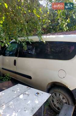 Fiat Doblo  2010