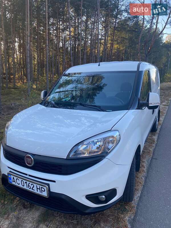 Грузовой фургон Fiat Doblo