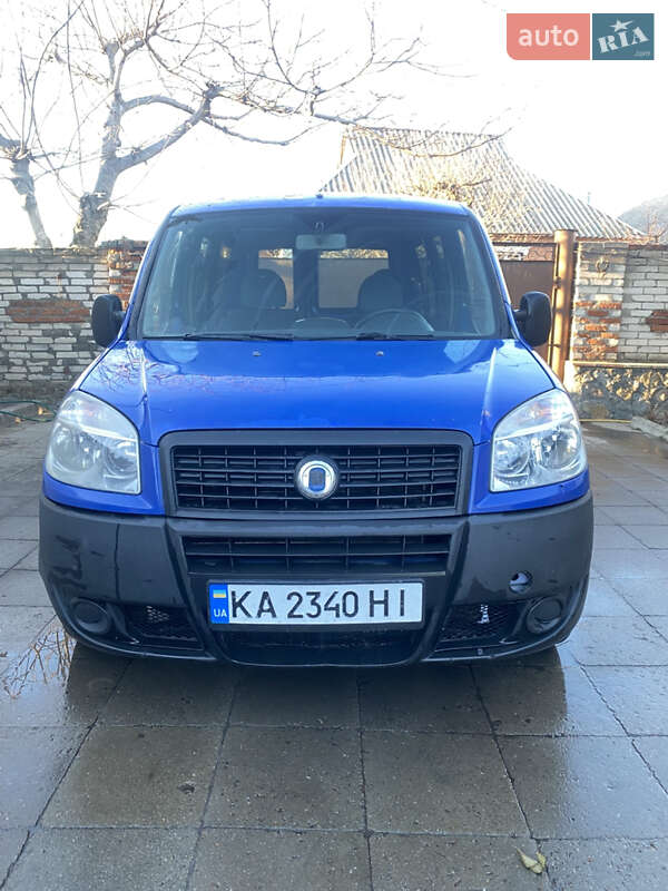 Fiat Doblo 2006 року в Харкові