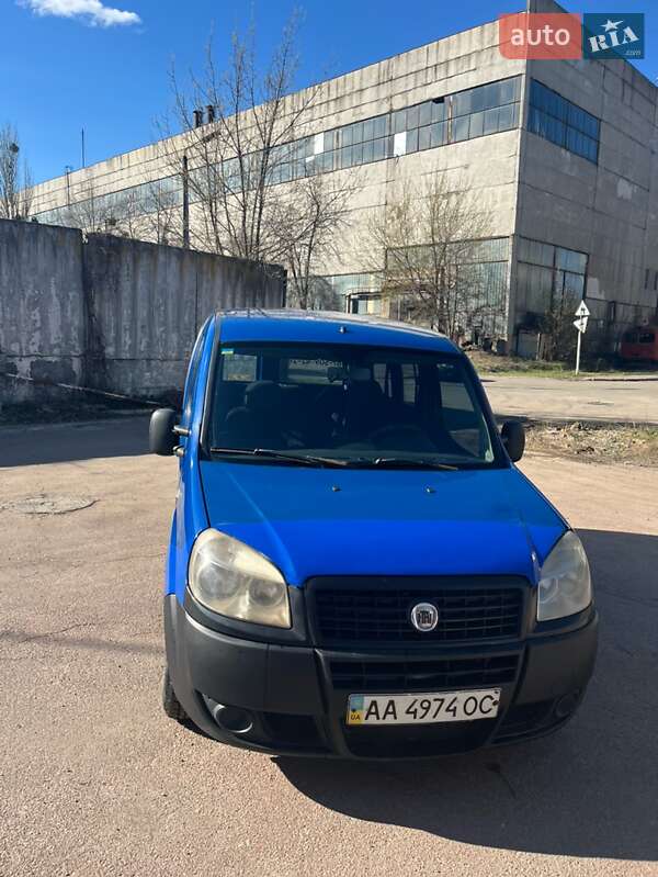Легкові Fiat Doblo