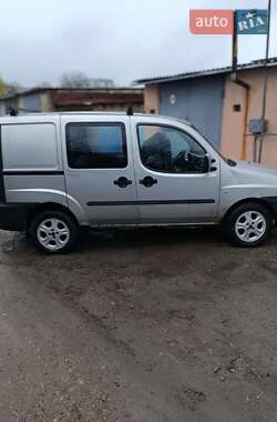 Fiat Doblo  2004