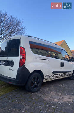 Fiat Doblo  2010