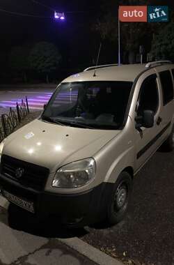Fiat Doblo 2012