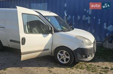 Fiat Doblo 2012