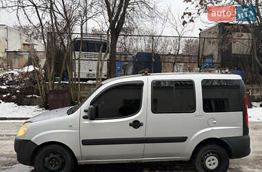 Fiat Doblo  2012