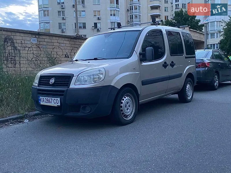 Fiat Doblo 2011
