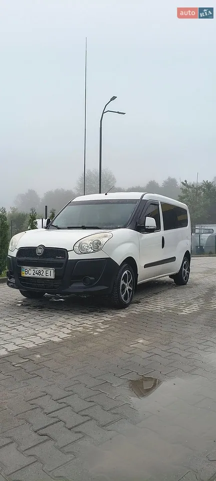 2010 Fiat Doblo - мініатюра 2