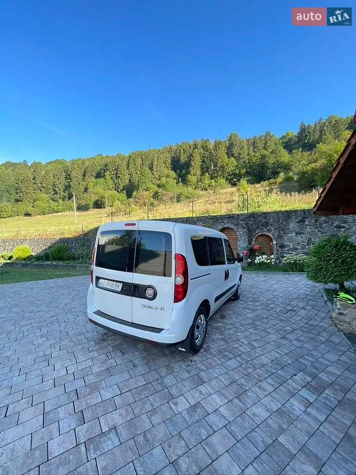 2010 Fiat Doblo - мініатюра 3